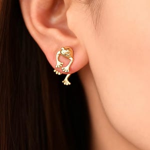 4pcs Gold/ Silver Tone Frog Front Back Earrings, Gold/ Rhodium Plated Brass, Animal Ear Jacket (GB-4533)