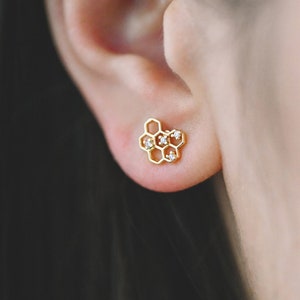 10pcs CZ Pave Gold Honeycomb Earring,Honey Comb Minimalist Earrings. Dainty Geometric earrings (GB-3896)