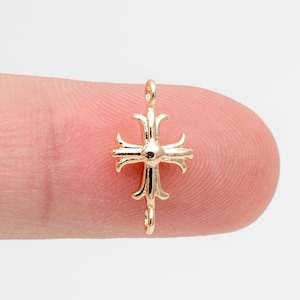 10 conectores de dije de cruz dorada de 15 mm, colgante de cruz de latón chapado en oro de 18 quilates (GB-3505)