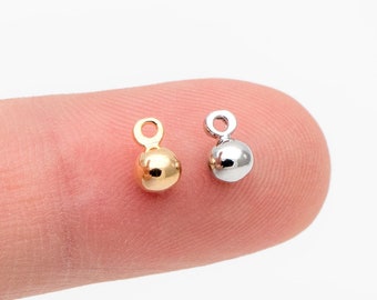 Noleggia online Orecchini pendenti a luna con pietre multicolore by