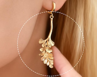 10pcs Gold Leaf Charm, Dainty Plant Pendant, 43x14mm, Lead Nickel Free (GB-214-D)