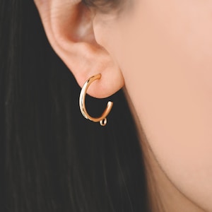 10pcs Gold plated Brass Earring Posts, Circle Stud Earring with Ring/Loop, 20/ 30mm Circle Size (GB-425)