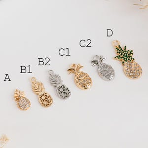 4pcs Gold/ Silver Tone Pineapple Charms , 18K Gold/ Rhodium plated Brass Pineapple Pendants  (GB-4095)