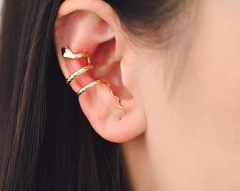 4pcs Gold Snake Ear Cuff, Non Pierced Ear Cuff, Dainty Earcuff Earring, Not mirrored in pairs (GB-4520)
