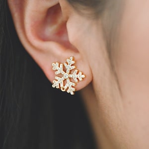 4pcs CZ Pave Gold Snowflake Ear Posts 15mm, Earring Findings, Jewelry Making, Diy Material, Jewelry Supplies  (GB-1737)