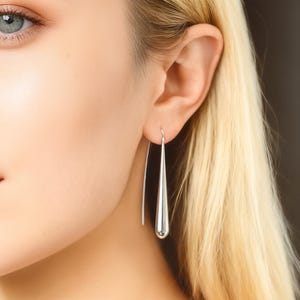 4 szt. złotych/srebrnych długich kolczyków w kształcie łezki, mosiężnych, platerowanych złotem/rodem, minimalistycznych kolczyków z kroplą wody (GB-3576)