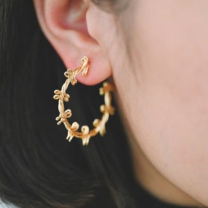 4pcs Gold Round Circle Ear Posts 38mm, Twisted Wire Stud Earrings, Dainty Hoop Earrings (GB-3702)