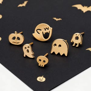10pcs Gold Halloween Earrings , Gold Plated Brass Ghost Stud Earrings (GB-3312)