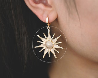 4 orecchini a perno con fiocco in oro e pavé di zirconi cubici, orecchini a perno con fiocco (#GB-2434) - Italia 4 orecchini a perno con fiocco in oro e pavé di zirconi cubici, orecchini a perno con fiocco (#GB-2434) - Italia
