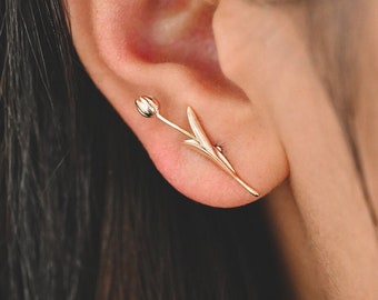 10pcs Gold Tulip Flower Earrings 24x6mm, Gold Plated Brass Flower Stud Earrings (GB-4010)