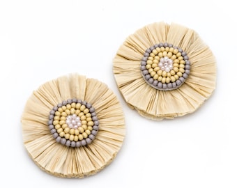 4pcs Round Flower Pendants 38mm FB-051-5 Floral Hair Accessories Beaded Raffia Tassel Charms for Earrings