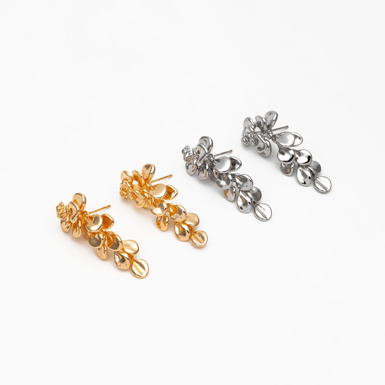 CHIFFON FLOWER EARRINGS main image 1