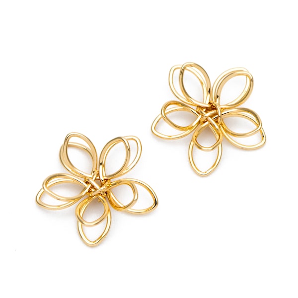 10pcs Gold plated Iron Wire Flowers 15mm, Hand-Wired Floral Charm Pendant Connectors (GB-720)