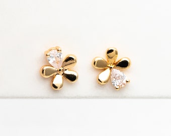 10pcs CZ Pave Gold Flower Earrings, Gold Plated Brass, Dainty Flower Stud Earrings (GB-4261)