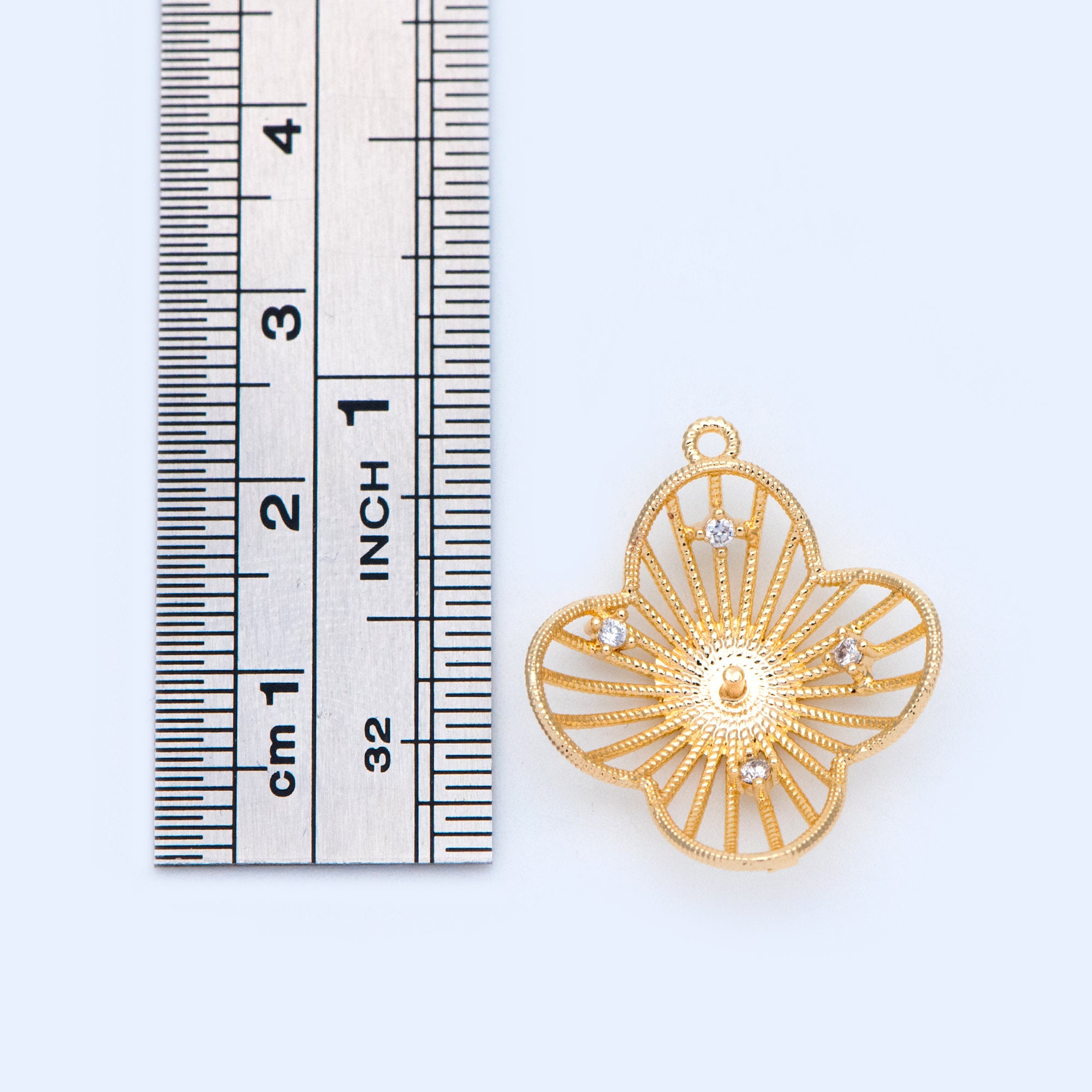 K18Flowerチャーム 10pcs Gold Filigree Flower Charms Pendant 21x24mm, 18K Gold
