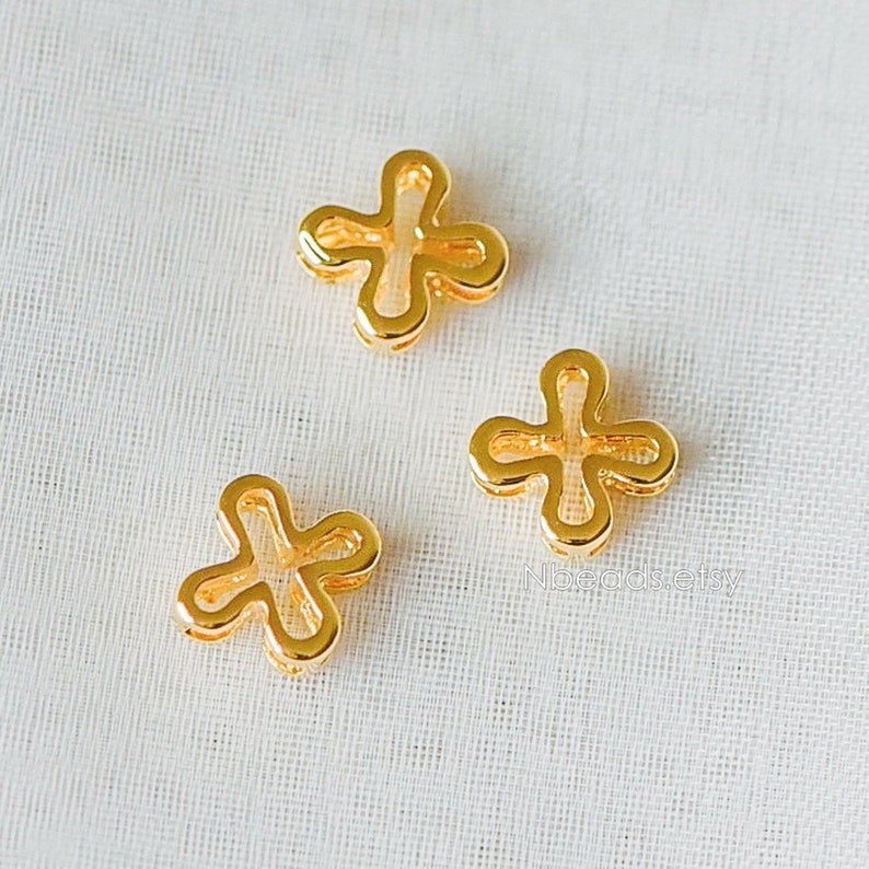 10pcs Gold plated Brass Clover Charms 8mm Color Not Easily Tarnish Cross Beads Connectors Lead Nickel Free GB-291