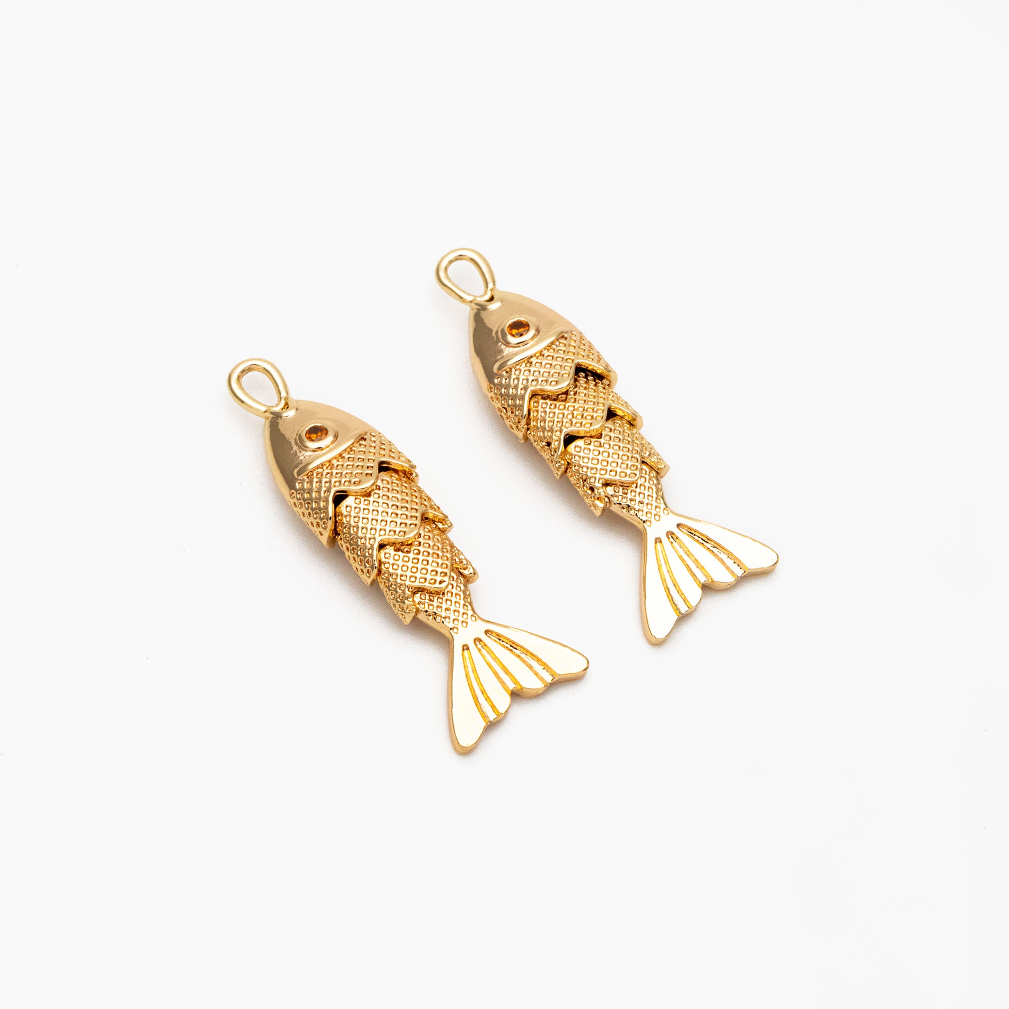 4pcs Gold/ Silver 3D Fish Charms, Gold/ Rhodium Plated Brass