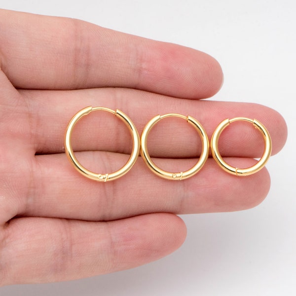10pcs Gold/ Silver Tone Huggie Hoop Earrings, 2mm thick, 16/ 18/ 20mm, Stainless Steel Huggies, Minimalist Hoop Earrings (GB-2209)