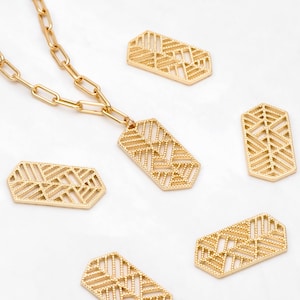 10pcs Gold Filigree Charm Pendants 28mm, 18K Gold plated Brass Geometric Connectors  (GB-372)