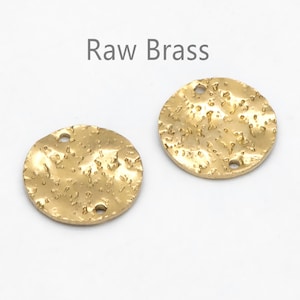 10pcs Raw Brass Hammered Round Connectors 13mm,  Brass Circle Charm Pendants (RB-226)