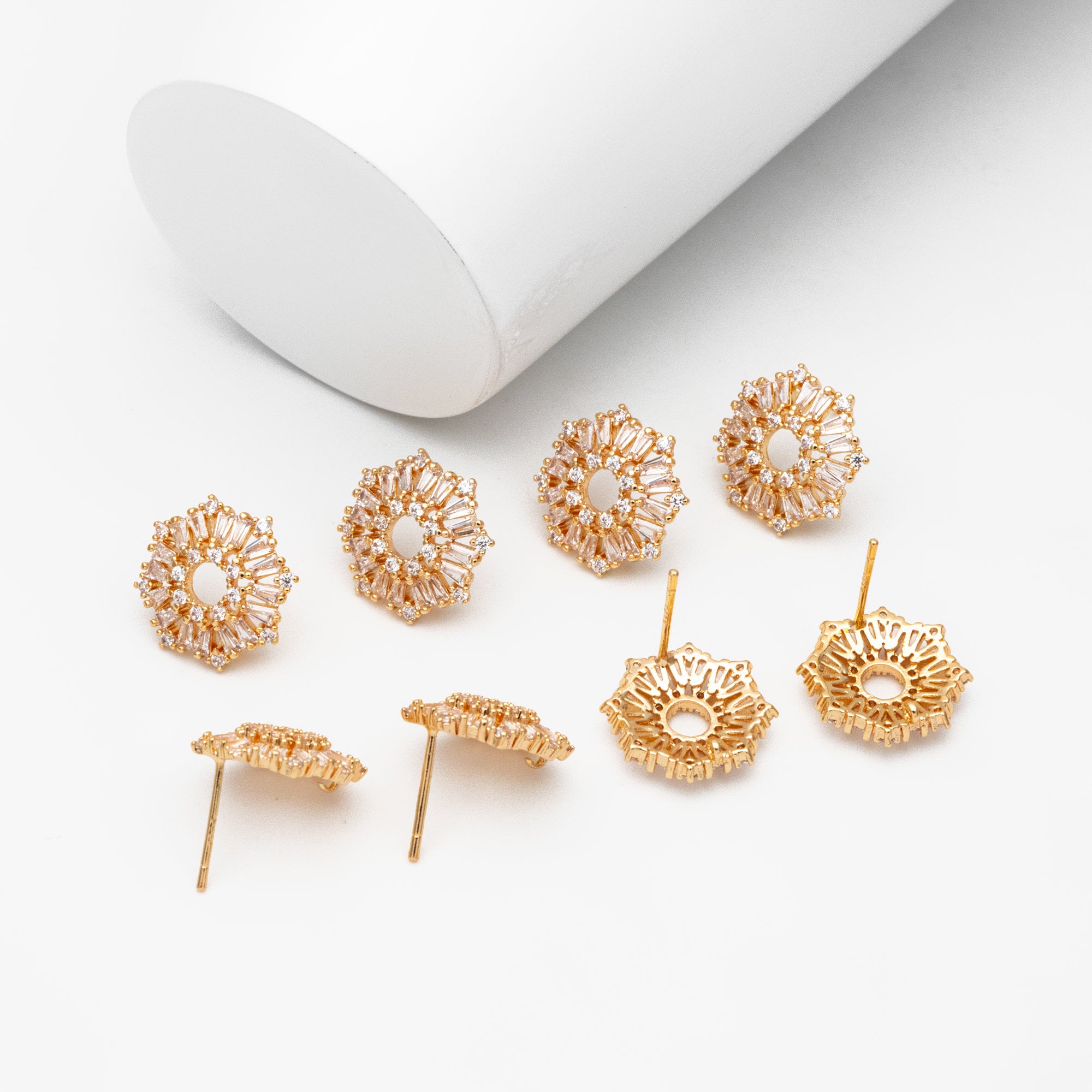 アクセサリーその他 MIDNIGHT MOMENT - rectangle earring - gold 371538911_1077757286722576_250