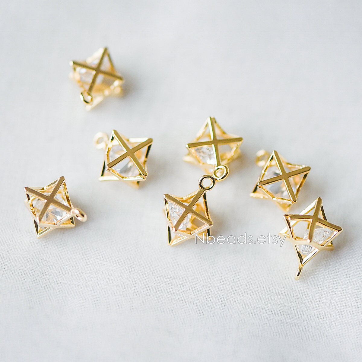 10pcs Gold Geometric Charms 16x13mm, 3D Polygon Cubic