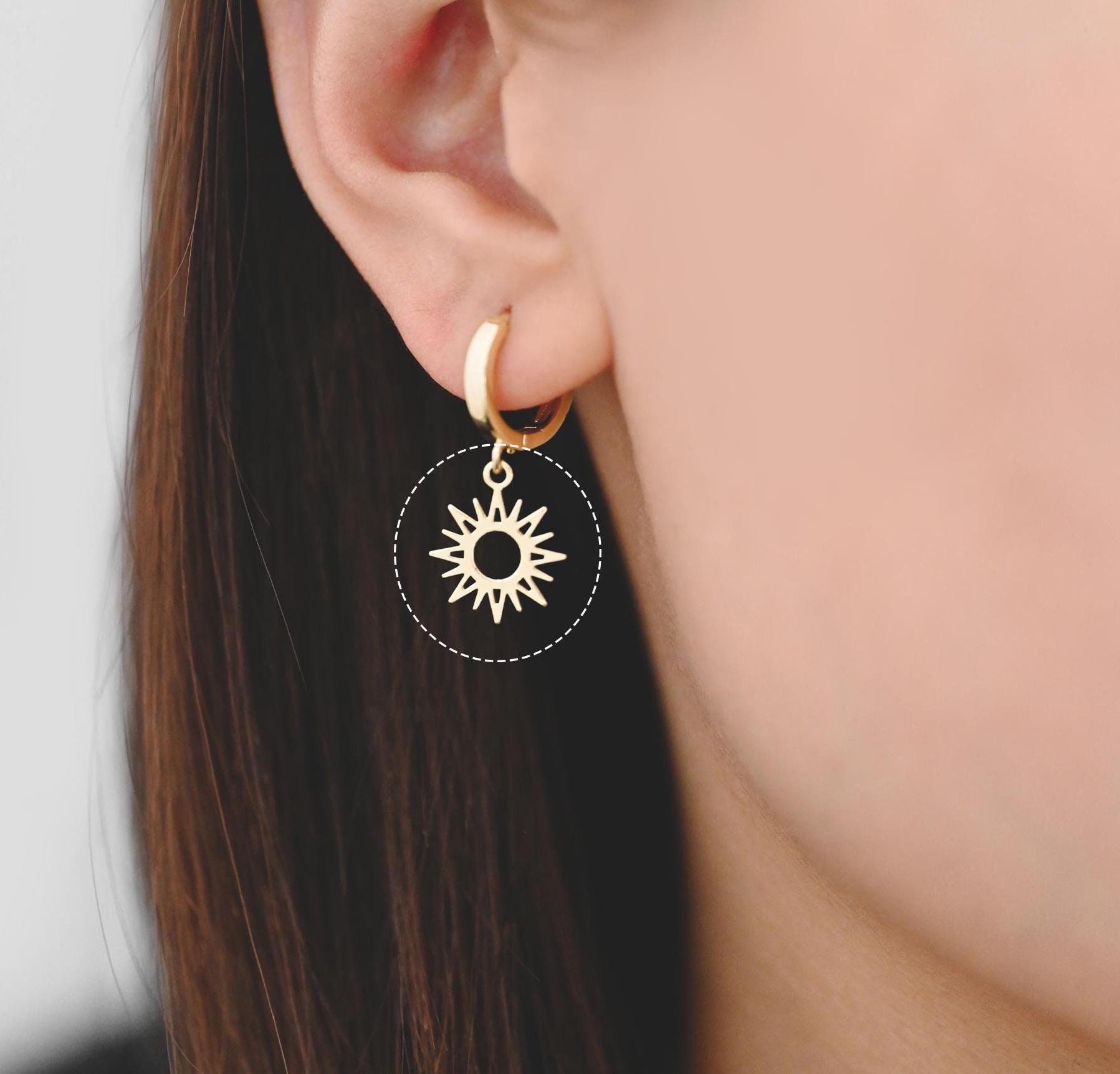 【正規品】 Gold 10pcs Sun Brass Plated Gold 18K 15x13mm, Charms アクセサリー