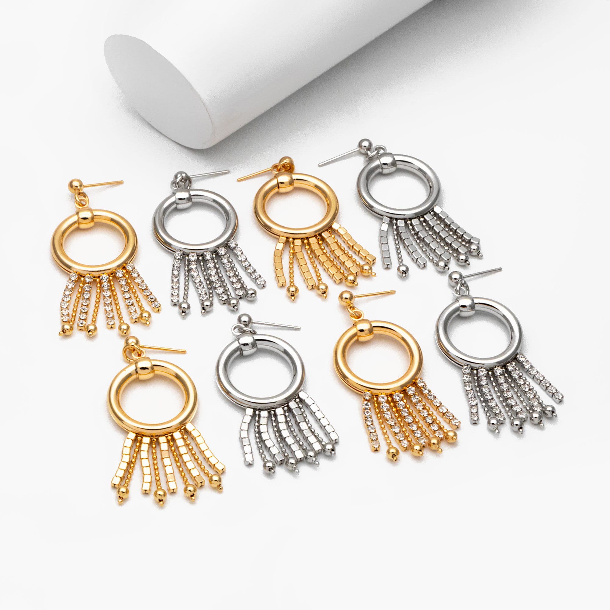 Orecchini a cerchio con pendenti Fiori oro 18kt | Gioielleria ALDA