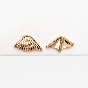 10pcs Gold Angel and Demon Wing Earrings, Gold plated Brass, Minimalist Asymmetry Earrings (GB-4210)