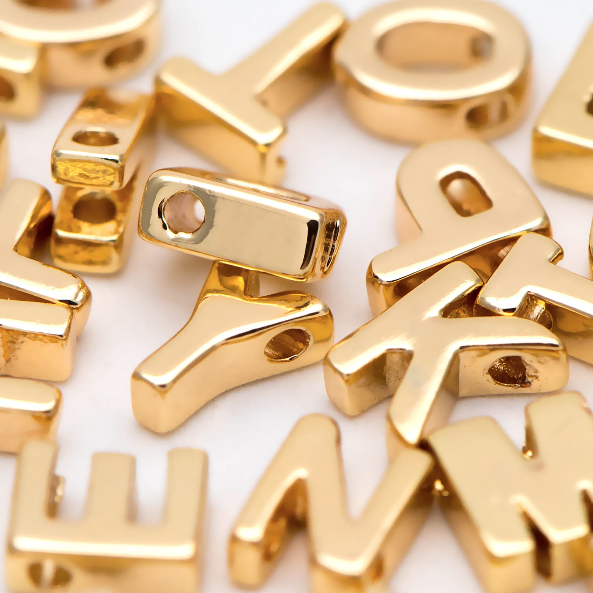 10pcs Gold Silver Alphabet Charms 6mm English Letter Beads 18K