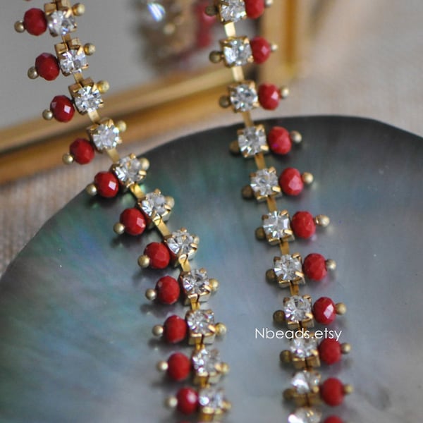 Chaîne de perles de verre cristal rouge 9 mm, chaîne de créateur en laiton non plaqué strass (# LK-029)/1 mètre = 3,3 pieds