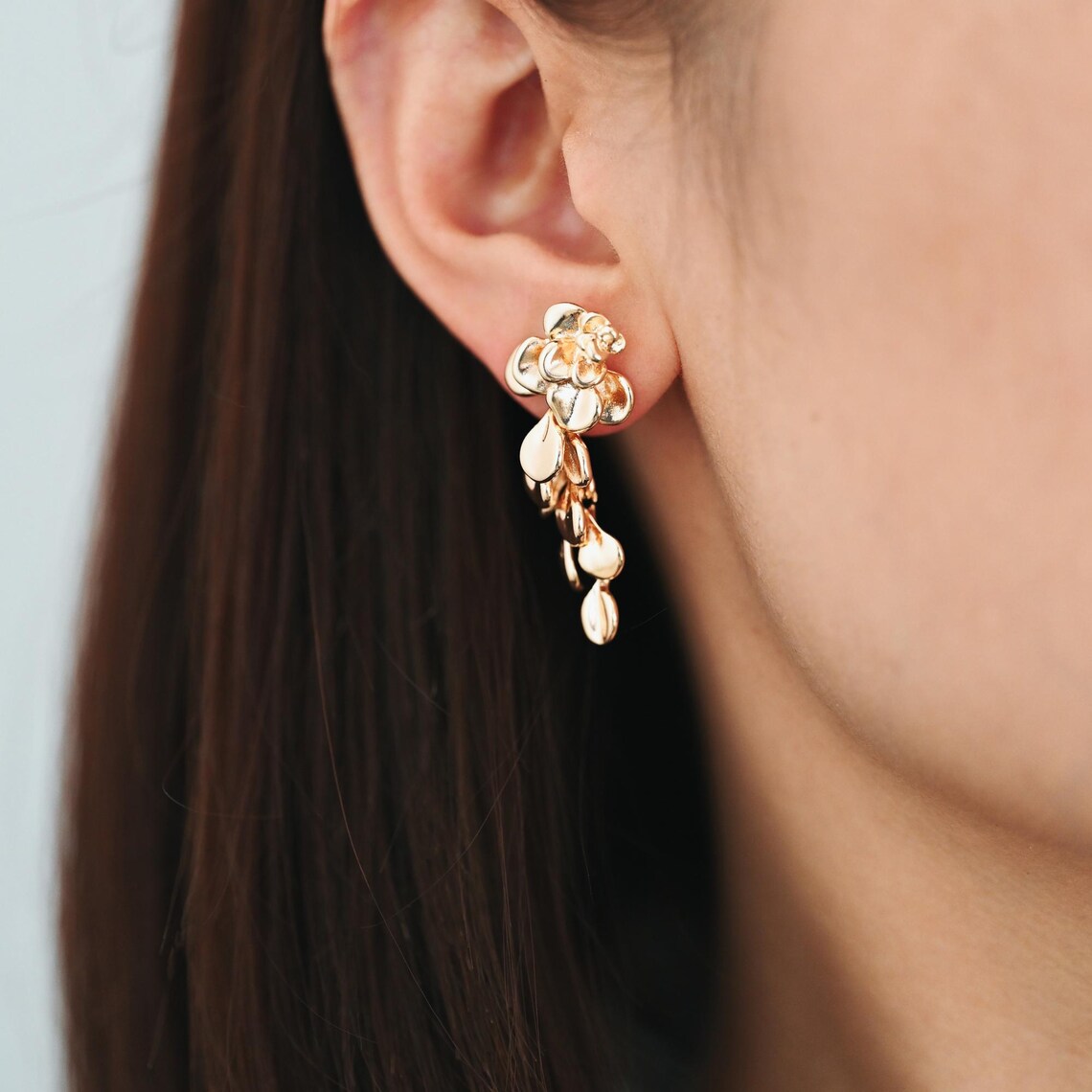 CHIFFON FLOWER EARRINGS main image 0