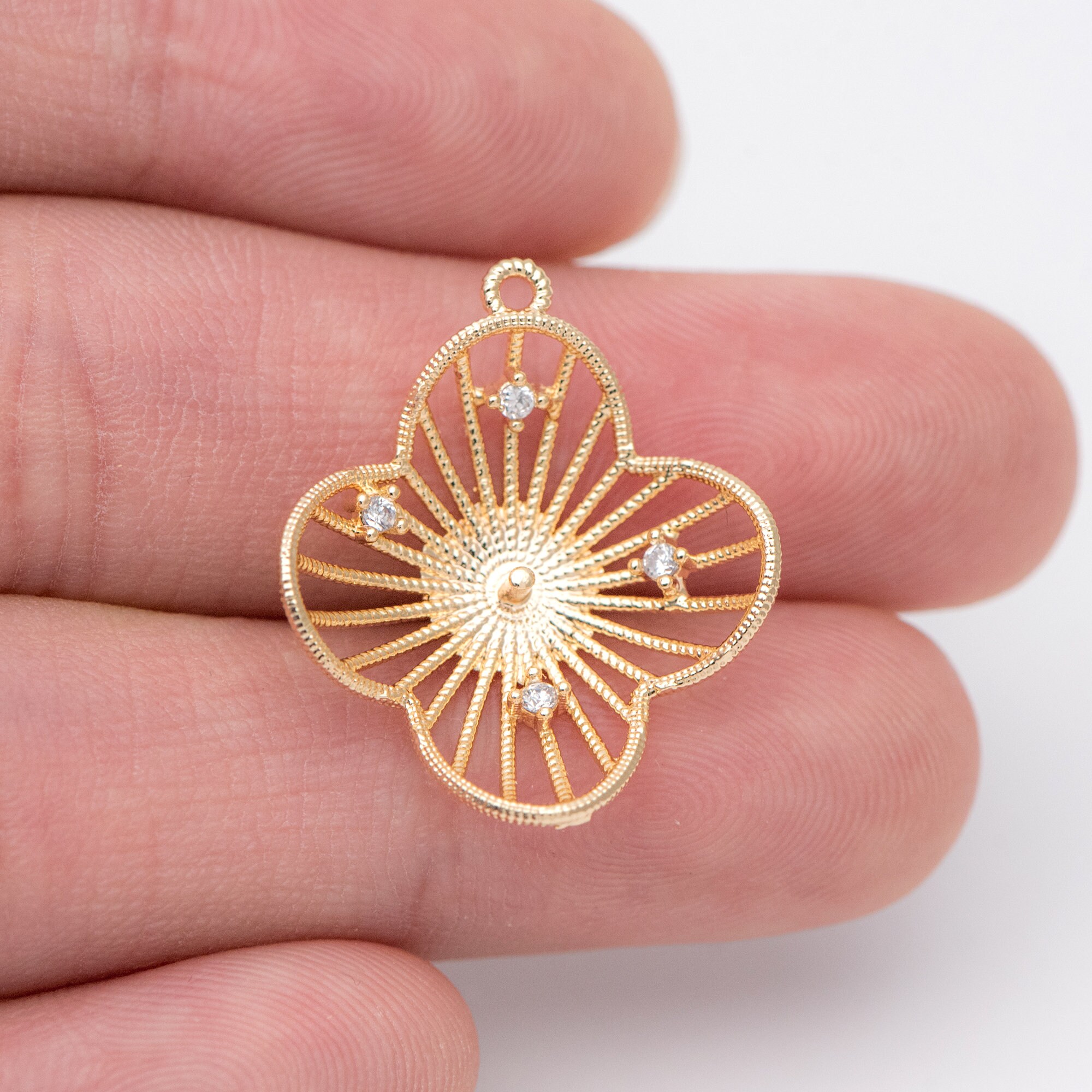 K18Flowerチャーム 10pcs Gold Filigree Flower Charms Pendant 21x24mm, 18K Gold