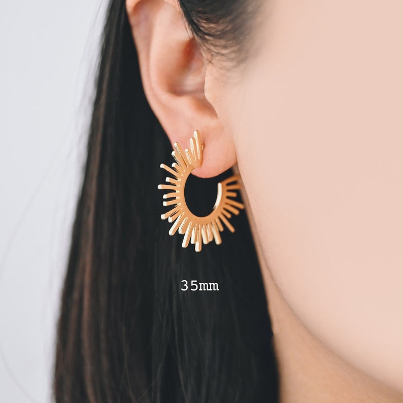 10pcs Gold/ Silver Tone Sun Round Earrings 20/35mm, Gold/ Rhodium plated Brass Sun Jewelry, Sun earrings (#GB-1227) image 1