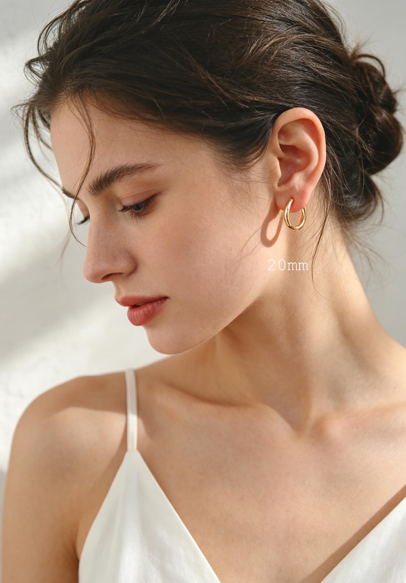 4pcs Gold/ Silver Chunky Hoop Huggies, 3mm Thick, 14/ 16/ 18/ 20/ 26mm, Stainless Steel Hoop Earrings, Minimalist Earrings (GB-2788) image 6