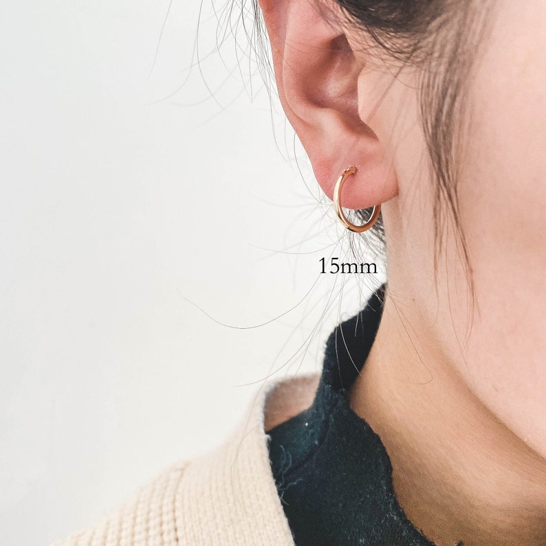 10pcs Gold/ Silver Tone Hoop Earrings, Size 15/ 20/ 25/ 30/ 35/ 40/ 45mm by 1.5mm Thick, Huggie Minimalist Earrings GB-2812 zdjęcie 4