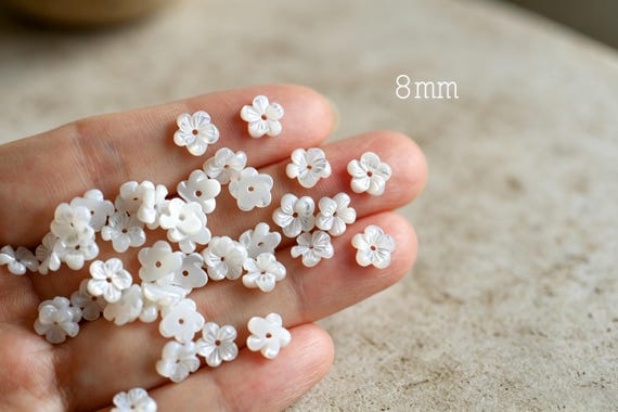 10pcs White Mother of Pearl Flowers, Carved Shell Flower Beads 8