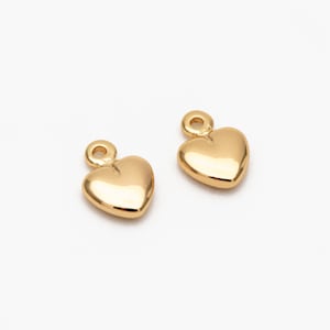 10 peças de pingente de coração de ouro 8 x 6 mm, latão banhado a ouro 18K, fabricação de joias, material faça você mesmo, suprimentos de joias (GB-3803)