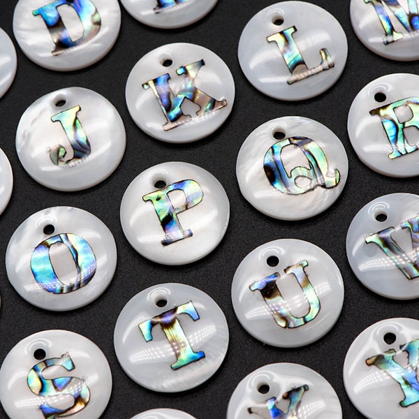 Abalone Muschel Alphabet Charms, Englische Buchstaben Perlen, runde Scheibe Münze Anhänger, personalisierte Initial Charms, Sie wählen den Buchstaben (V1372)