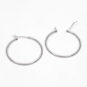 10pcs Gold/ Silver Tone Hoop Earrings, Size 15/ 20/ 25/ 30/ 35/ 40/ 45mm by 1.5mm Thick, Huggie Minimalist Earrings GB-2812 silver (rhodium)