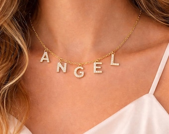 Goldene Initialen-Halskette – Personalisierte, zarte Anhängerkette für Damen – Geschenk für Brautjungfern oder beste Freundin