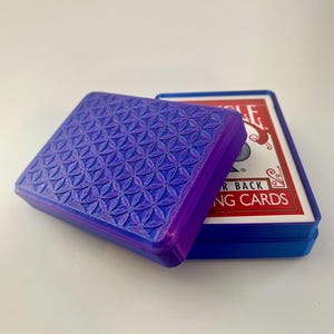 Boîte de cartes à jouer Géométrie sacrée - Format poker américain | Boîte cachette | Trippy | Violet | Fleur de vie