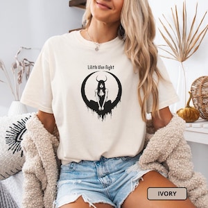 Lilith Was Right, Gothic Feminist Shirt, Mythology-Inspired Womens Rights Tee, Dark Feminine Power, Occult Aesthetic Design