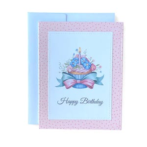 Biglietto di compleanno con cupcake floreale fatto a mano - Pois rosa