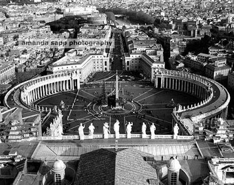 Piazza San Pietro St Peters Square Vatican Rome Italy black and white