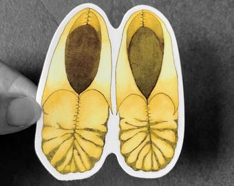 Moccasin Vinyl Sticker - Cherokee Pucker Toe Moccasin Design