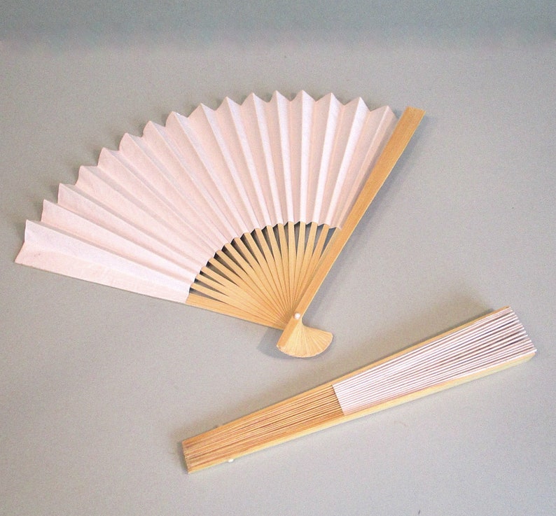 Hawaiian Luau Party Favors Sets of 3612 Summer Garden Party Decoration Tropical Flowers and Flamingo Folding Paper /& Wood Hand Fans