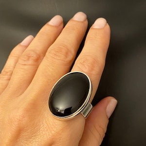 Large Onyx Sterling Silver Ring, Natural Onyx Ring, Black Onyx Ring, Oval Onyx Ring, Onyx Ring, Gemstone Ring, Boho Ring S size vertical