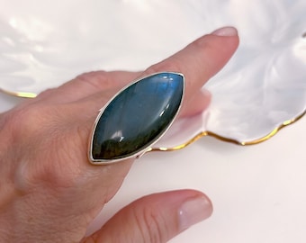 Elips Labradorite Gemstone Ring, 925  Sterling Silver Ring, Unisex Ring