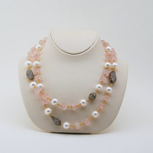 Pink quartz necklace, pearl necklace, pink boho necklace, Pearl, Pale pink, Elegant Necklace, Semi Precious, Baby Shower jewelry